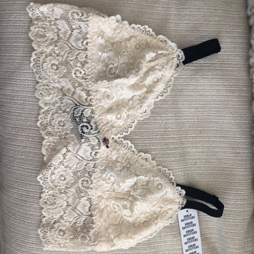 Lace bralette, fits like a medium!